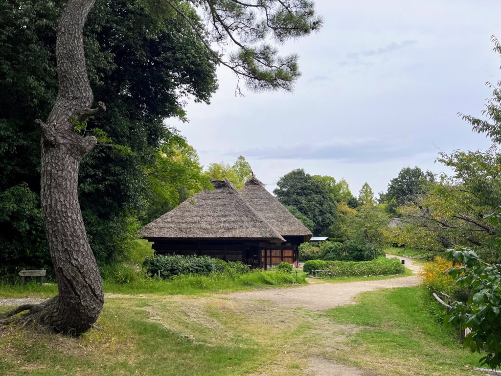 日本民家集落博物館